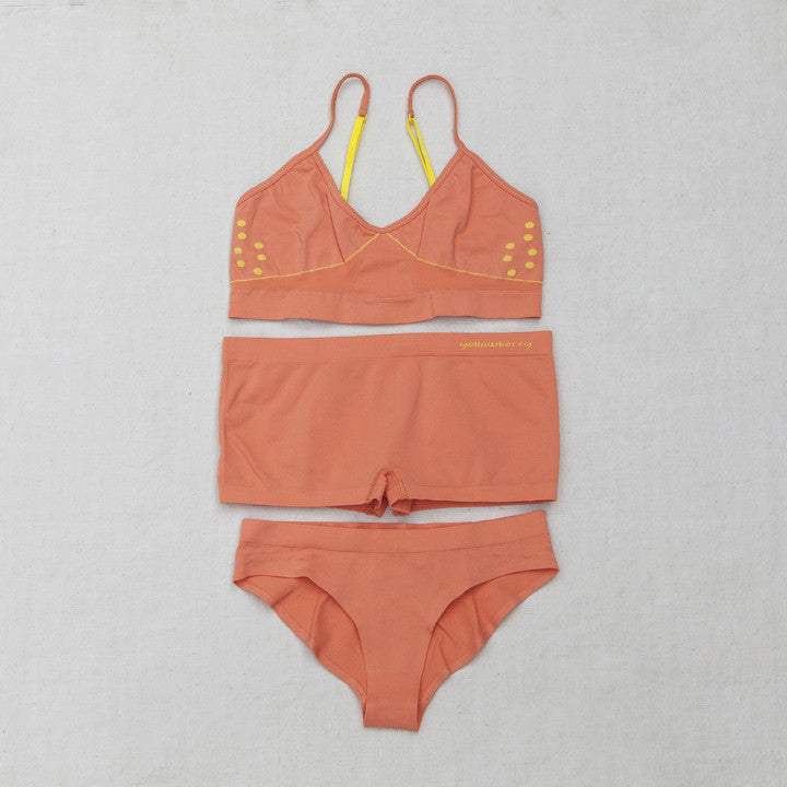 Simple Necessity Seamless Bundle :: Coral Reef